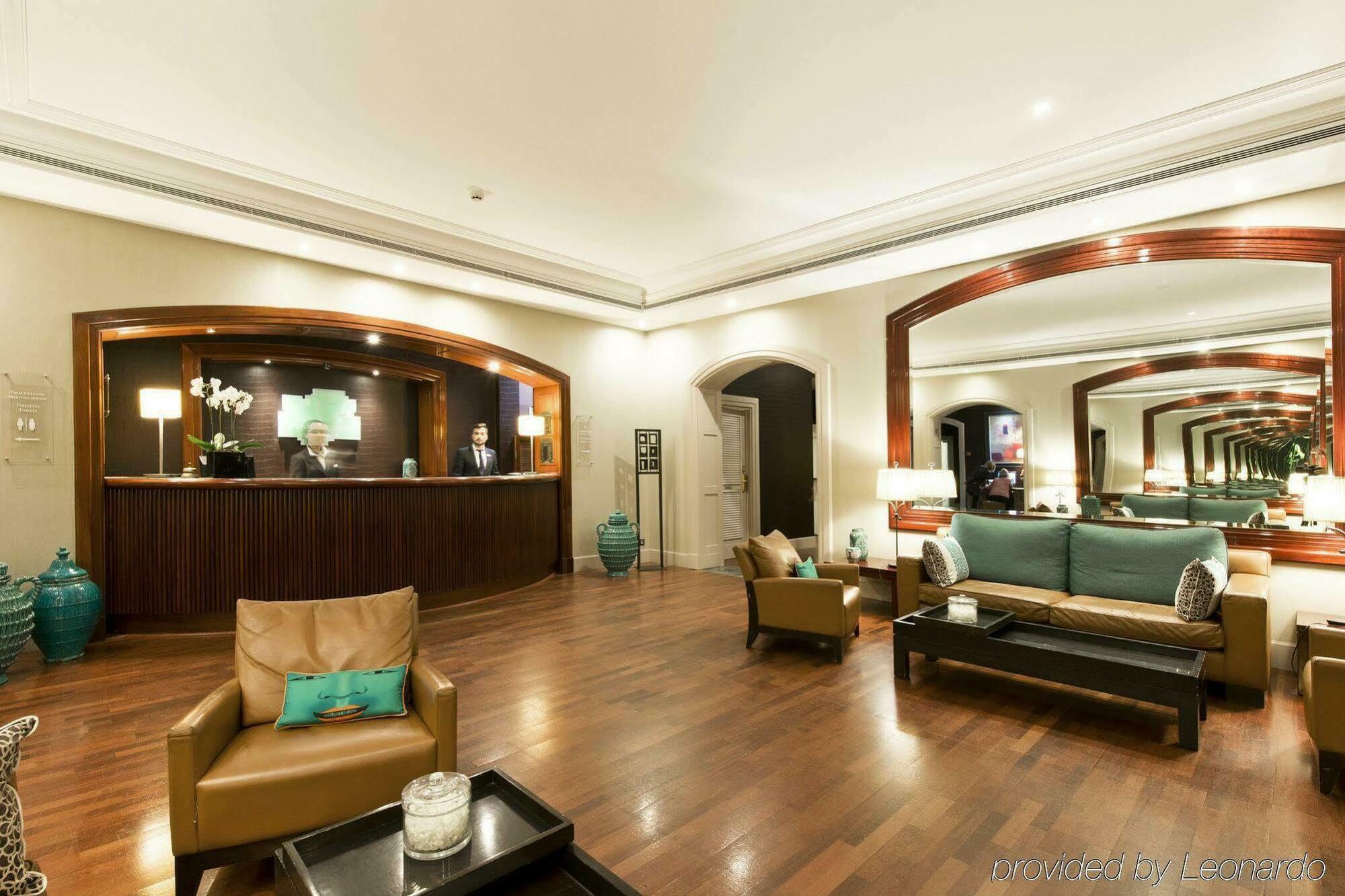 By Ihg Hotel 4*
