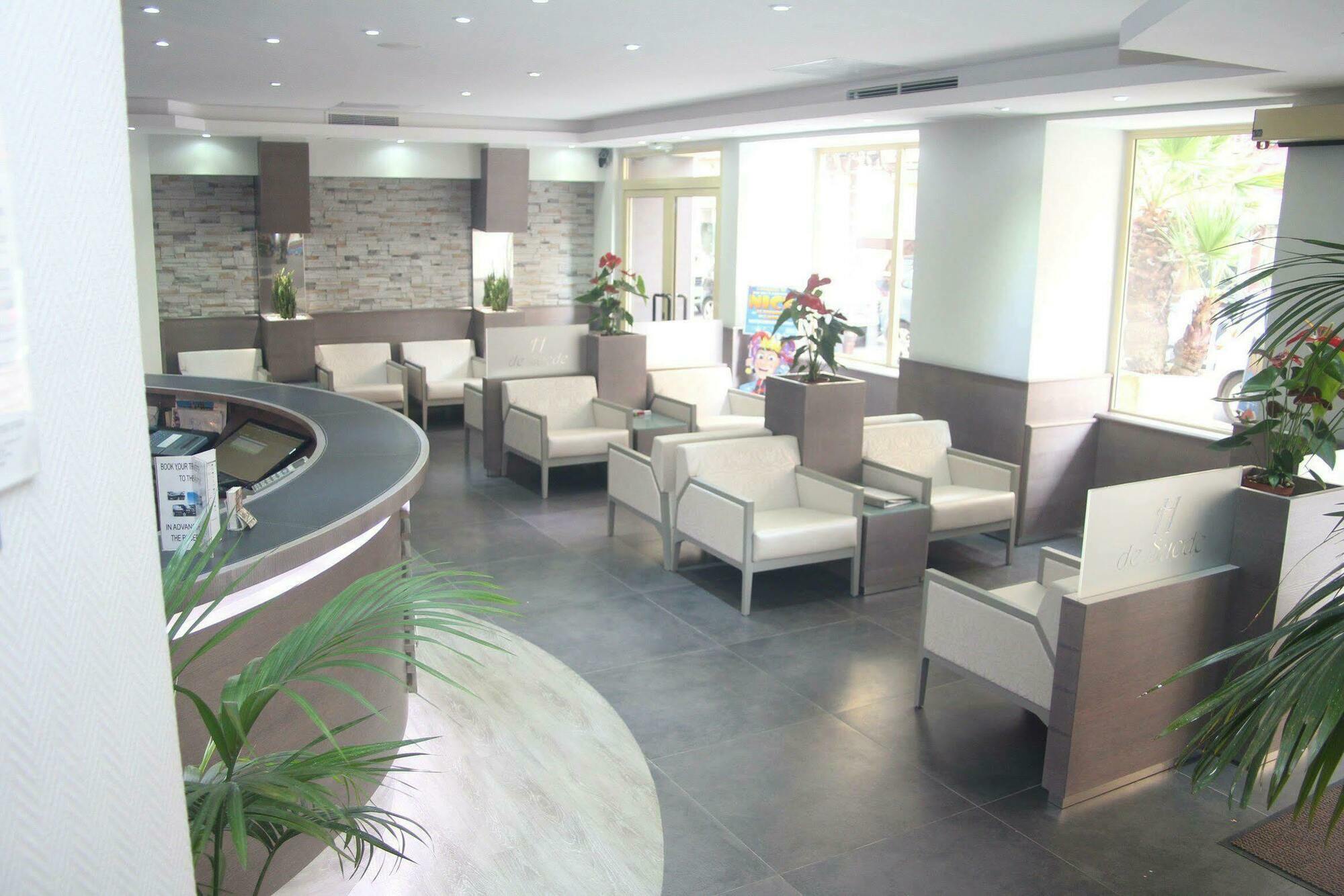 Hotel De Suede 3*