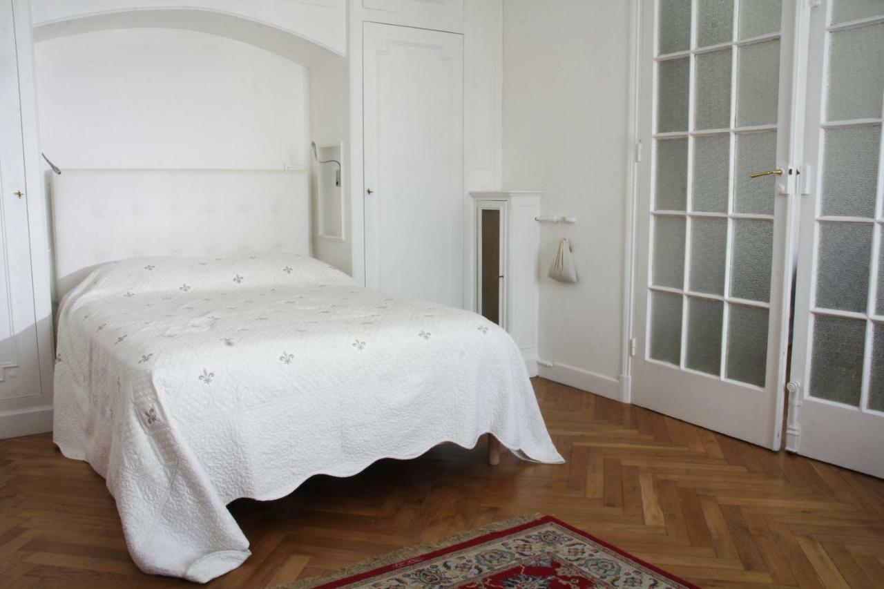 Apartment Square Alziary *