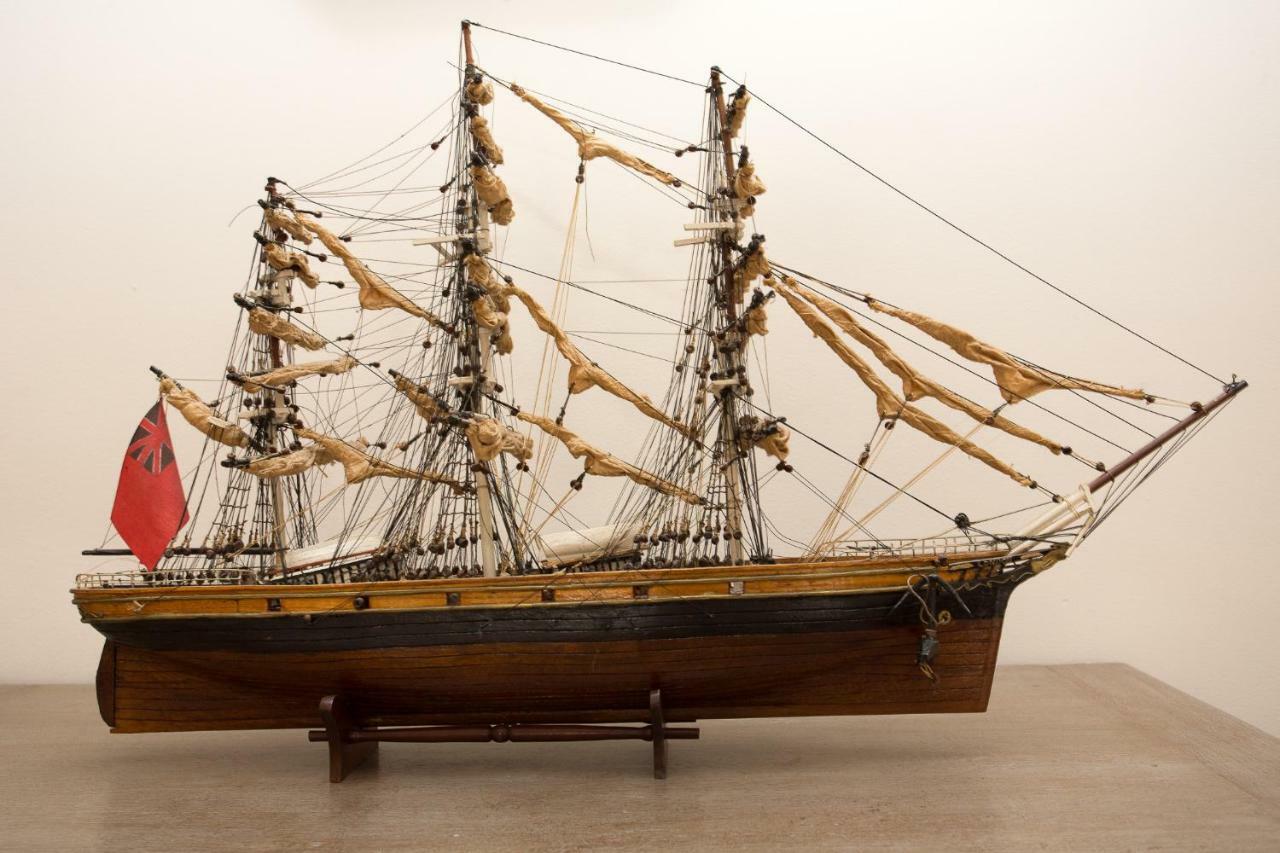 Caravel * Nice