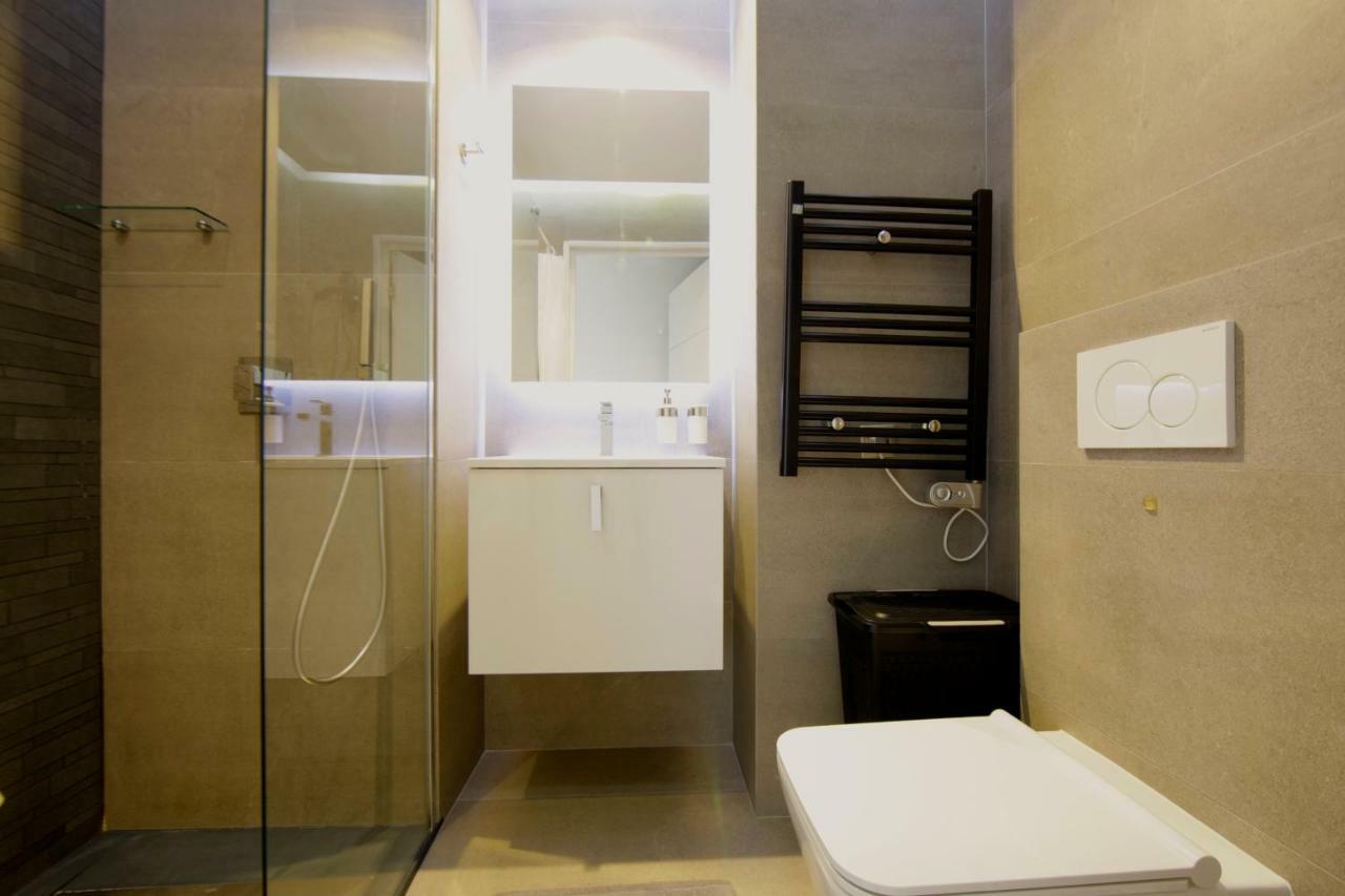 Apartment Carre D'or! Park View! Nice