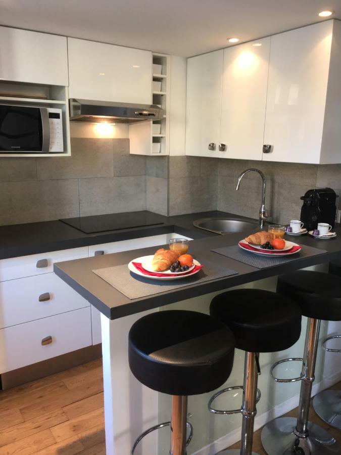 Appartement Charme Mediterraneen Votre Pied A Terre Au Coeur Du Port De Nice