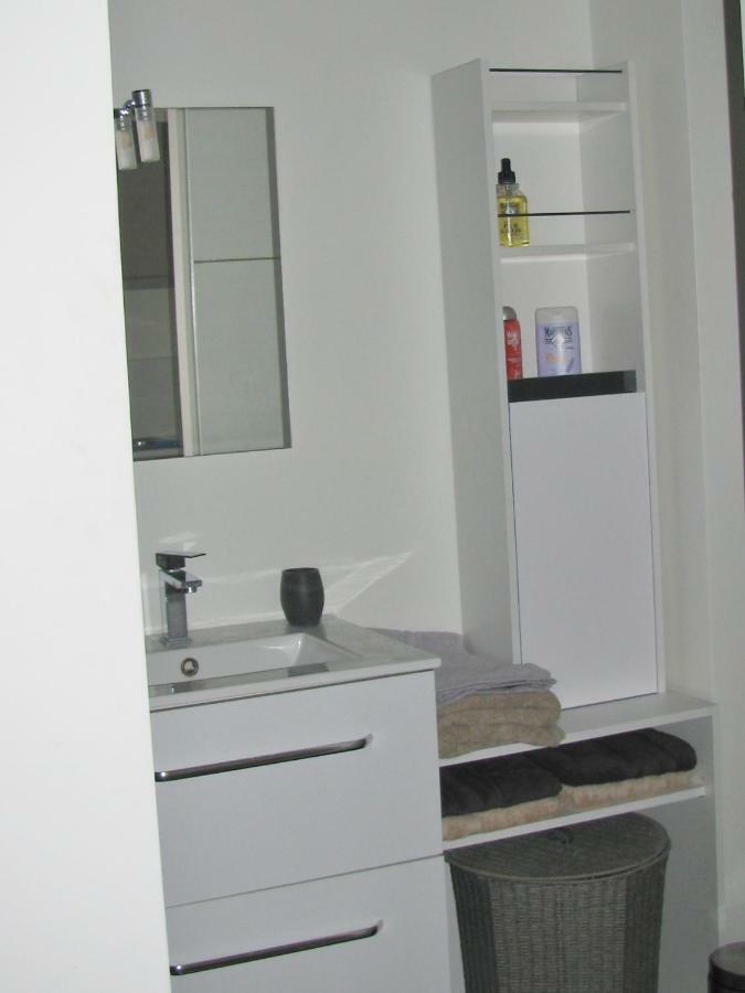 Sam Le Lezard Sarl Apartment *