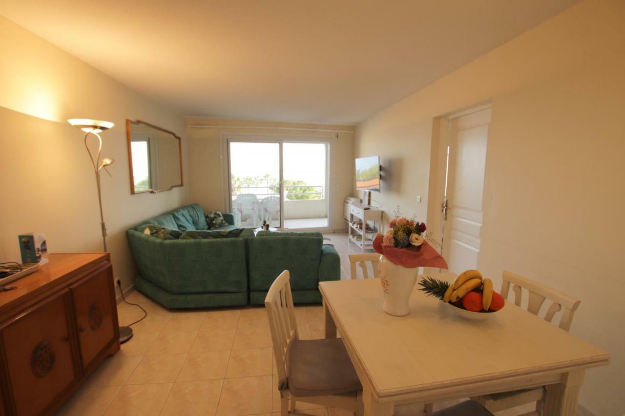 Le Carras Apartment *