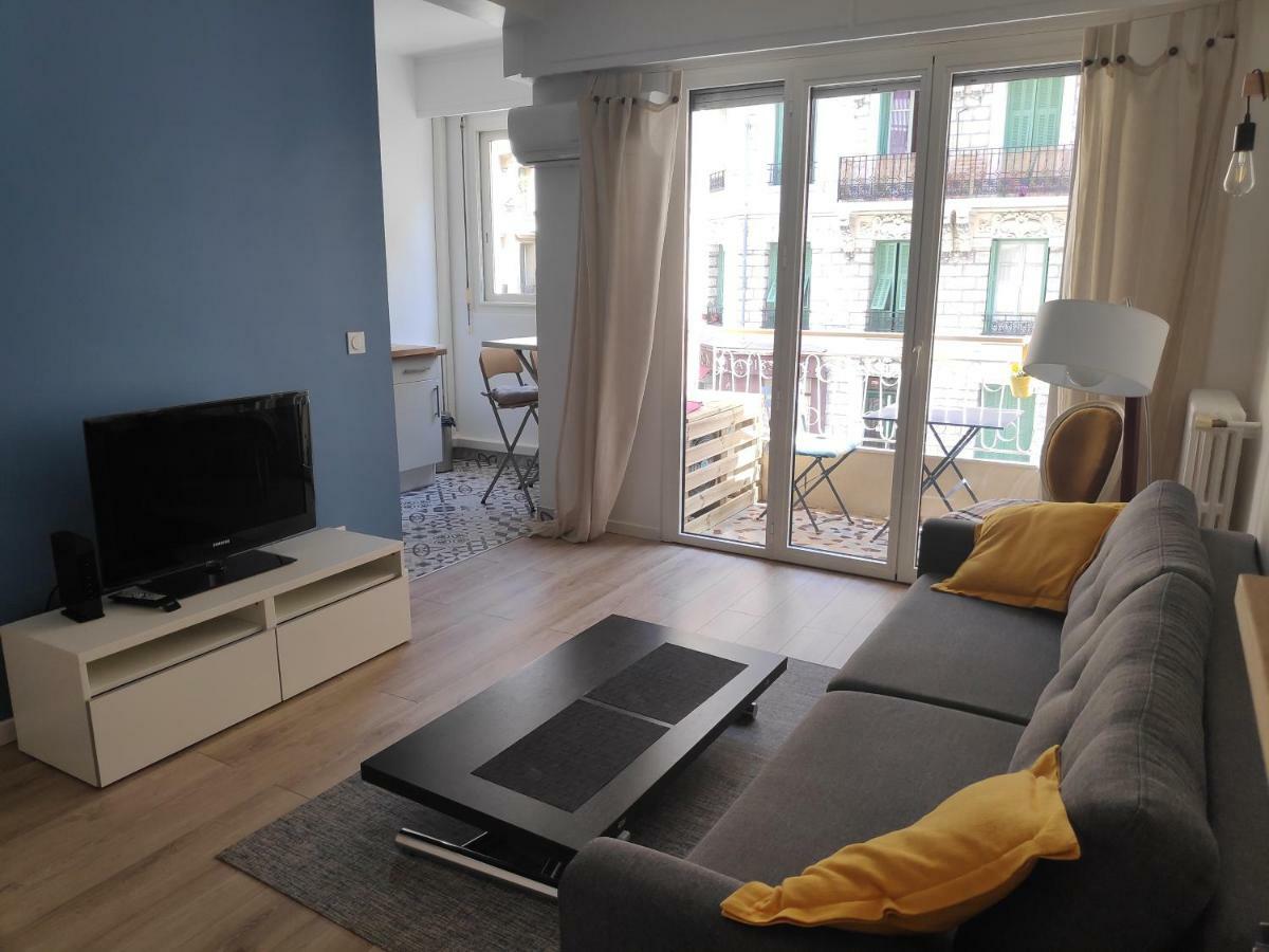 Apartment - Port - Balcony *