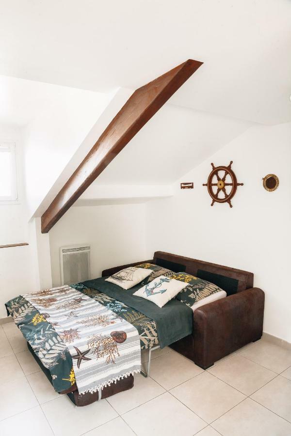 Adorable In Downtown Appartement