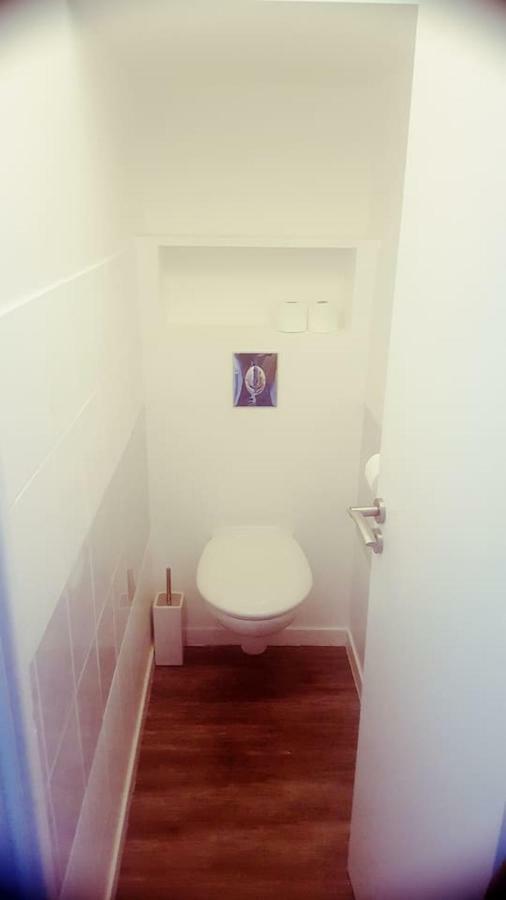2p Neuf Vue Promenade Des / Tram 10min Centre Apartamento
