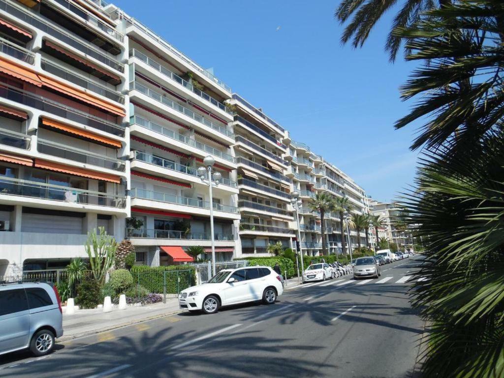 Promenade Des Anglais Petit Studio Au Calme