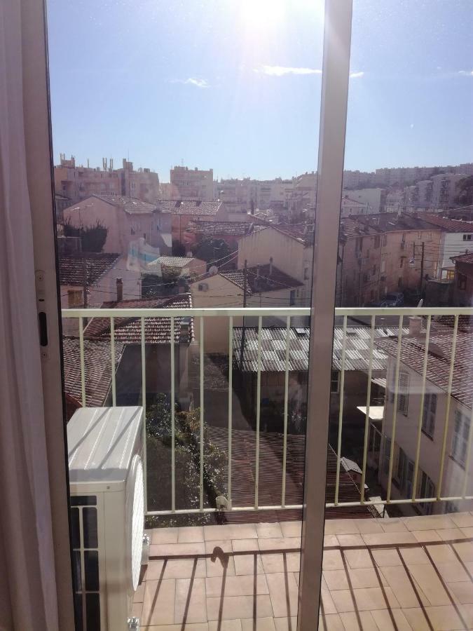 Apartment 9 Avenue De Carras