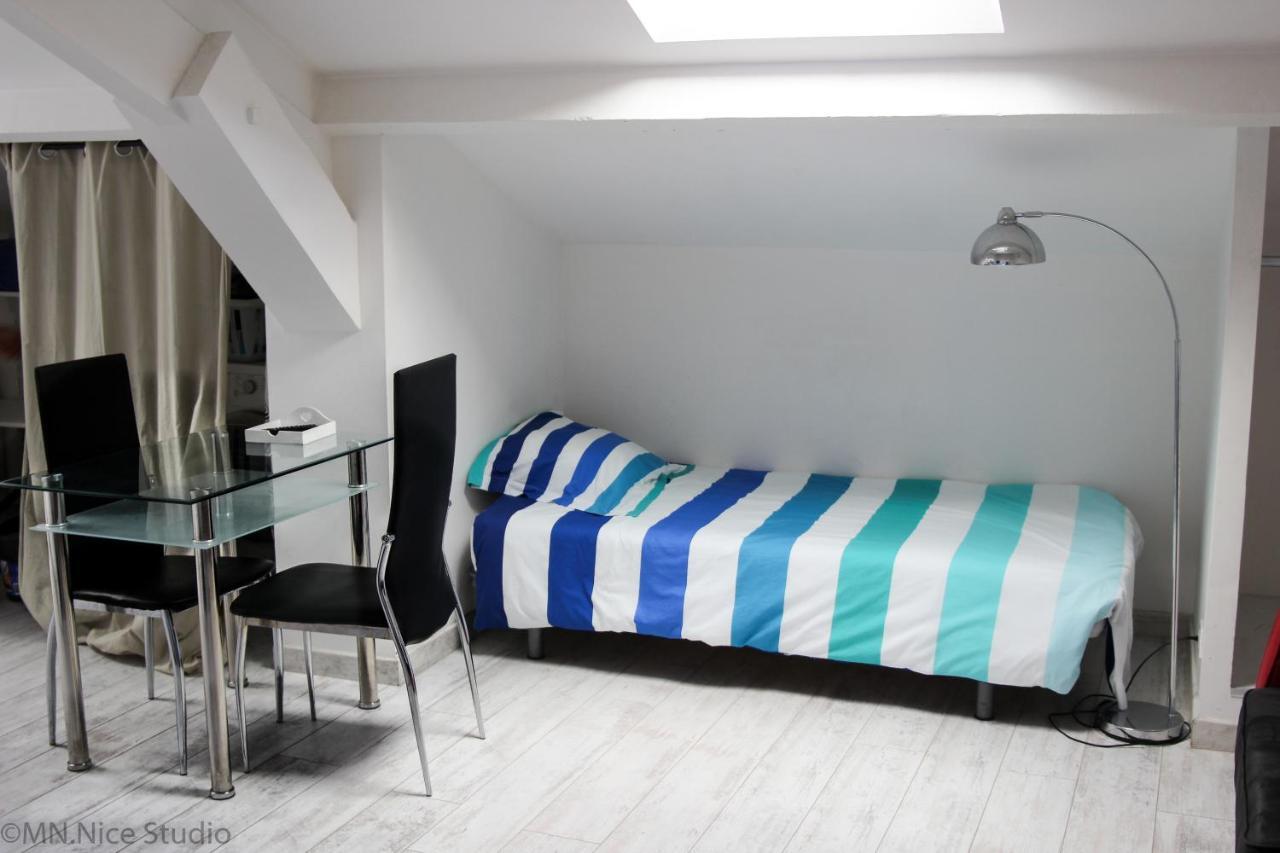 Beau Studio Apartment