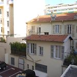 Beach - A Modern Studio Flat In Central Nice