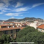 Lovely One Bedroom Flat Place GARIBALDI et PORT