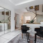 Stylish Art Deco Villa Near The Sea 4 Bdrs Pool And Garage
