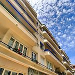 Nestor&Jeeves - Reine Marie Terrasse - Central - Very Close Sea - Top Floor