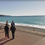 Promenade des Anglais à côté du Negresco