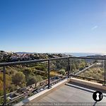 Air-Conditioned Apartment With Pool Garage In A Luxury Residence