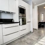 Nestor&Jeeves - Bow Window Buffa - City Center - Very Close Beach
