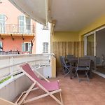 Large 2 Bdr At Nice Port
