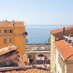 Gilly 4 - Exceptional 2Beds, Sea View, Modern,A/C, Old Town