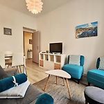 Le Cosy Meyerbeer By Booking Guys