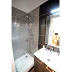 Superbe Studio Meuble Cosy Avec Lit Superconfort Au Calme Jean Medecin
