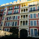 Top floor nest, balcony close to sea&old-town Bail Mobilité