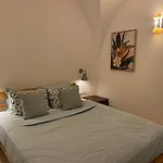 Summerhouse 2 Bed Quiet Old Nice Balcony100M Beach