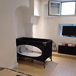 Charming And Modern Cave In The Heart Of The Port