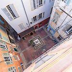 Spacious 2 Bdr Old Town Heart