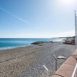 Modern Apartment - Promenade des Anglais in Nice