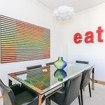 Modern apartment walking distance to beach in Nice Carré d\'Or