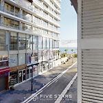 Grand Suite Promenade Five Stars Holiday House