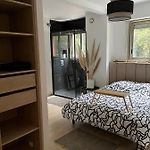 Beautiful Apt - 10Mn Walk From Beach