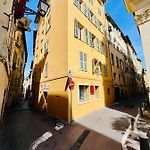Vieux-Nice : 2 pièces type loft