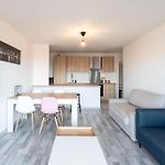 L41 Staywiz Us - Suite Paladium 8Pax 4Rooms Balcony Wifi Ac