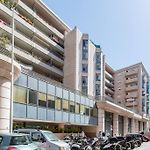 L41 Staywiz Us - Suite Paladium 8Pax 4Rooms Balcony Wifi Ac