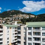 Twenty Business Flats Nice Angely