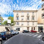 Large 2 Bdr Downtown - Ac & Terrace
