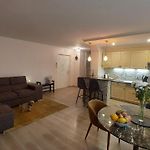 Apartment-Avenue Des Fleurs - Nice 06000
