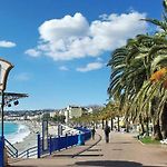 4 Pieces Vue Mer Et Collines Nicoises