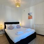 Superbe Appartement Neuf - 5Min Beach Walk