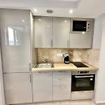 Appartement Cosy: 2 Min Train, 10 Min Plage, Clim
