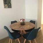Central Nice 3 Bed Modern Flat Close To The Beach