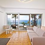 Luxury sea front suite Promenade