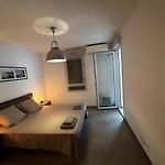 Superbe Appartement terrasse 2P à 5 min à pied du vieux Nice, du port et du Tram