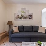 Cozy 1 Bdr At Nice Port
