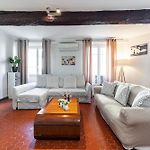 Large 3 Bdr Old Town - Ac