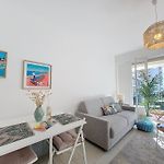 Nestor&Jeeves - Studio Riviera - Central - Very Close Sea