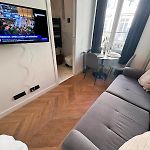 Chic Cozy Studio In The Heart Of The City