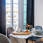 Elegant T2 Renove 4 Pers, Centre Nice, Climatise